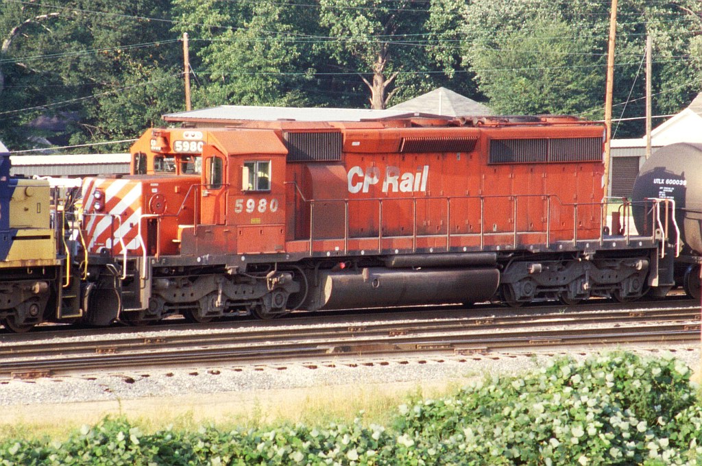 CP 5980 on Q684